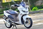 Scooter Honda Vision “biến hình” Yamaha Nmax 150 cá tính